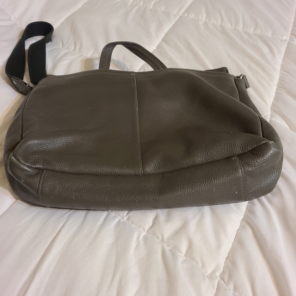 COACH Men's Messenger Bag - Picture 8 of 9